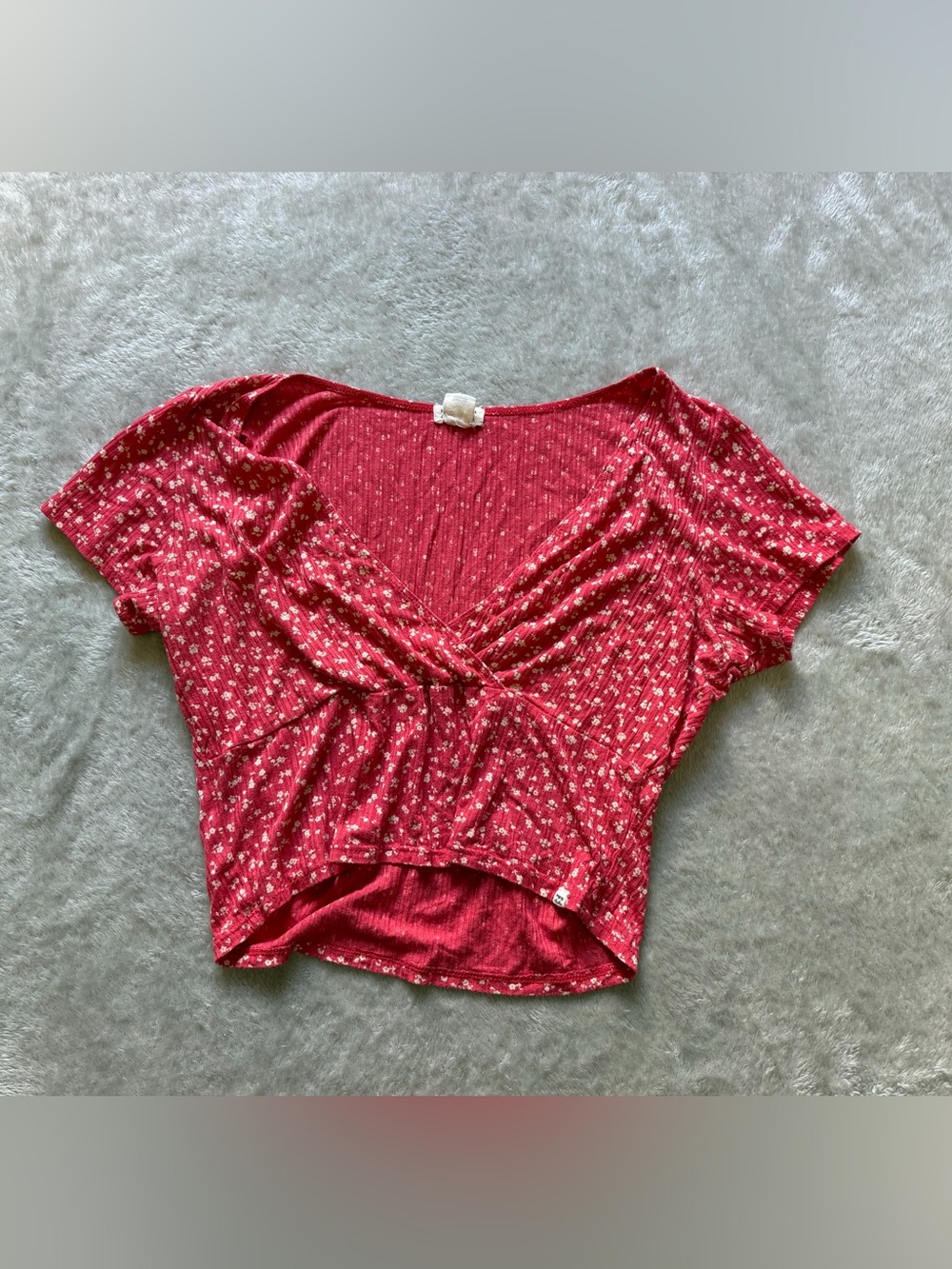 Billabong Red Floral Twist-Front Crop Top